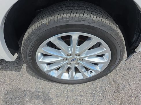 Used 2019 Ford F150 Limited AWD/4WD image 41