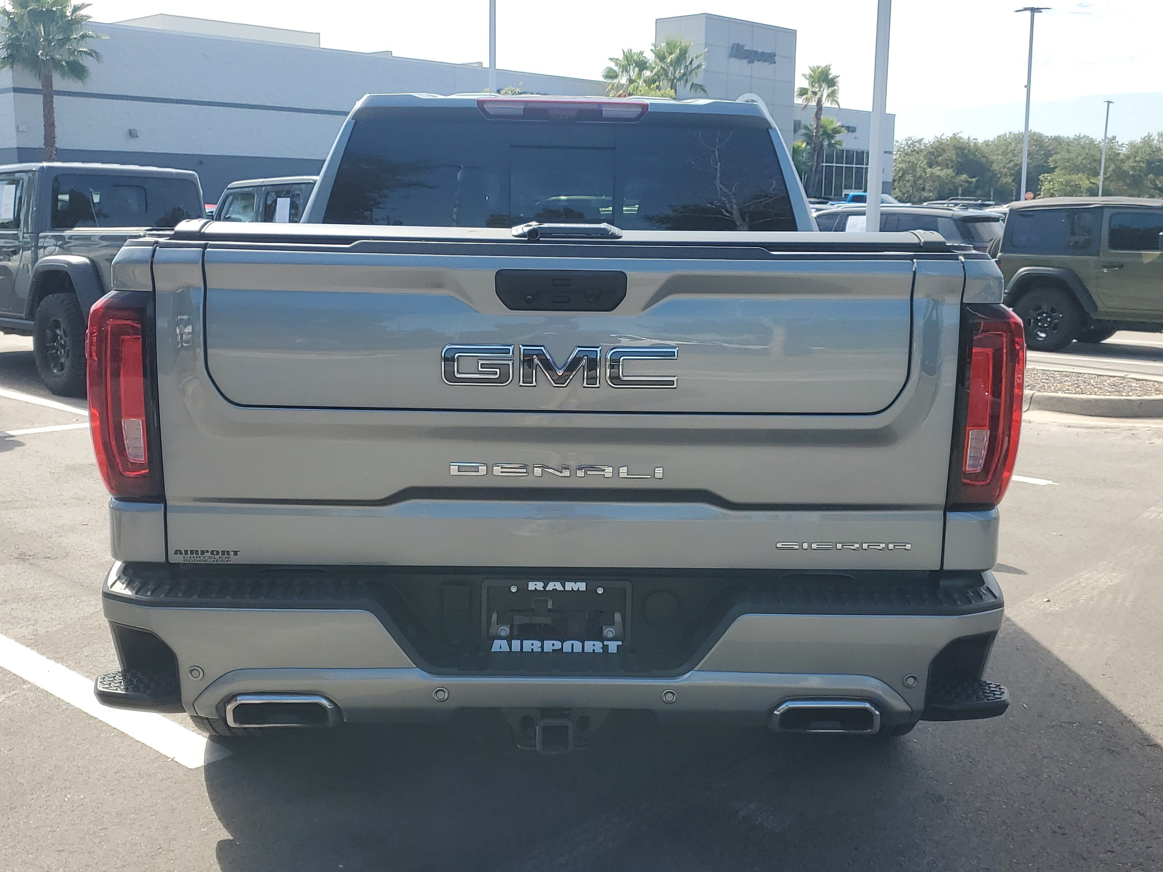 Used 2026 GMC Sierra 1500 Denali Ultimate AWD/4WD image 7