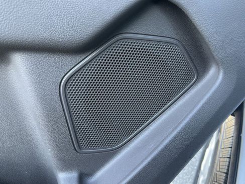 Used 2023 Ford Transit 350 XLT image 23