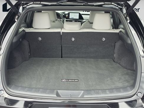 Used 2023 Lexus UX 250h FWD w/ Accessory Package (Z1) image 20