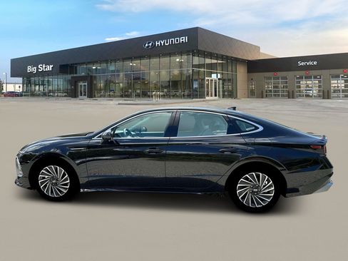 New 2026 Hyundai Sonata SEL FWD image 3