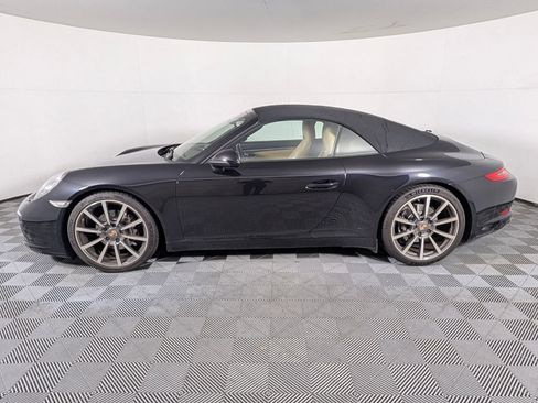 Used 2017 Porsche 911 Carrera RWD image 2