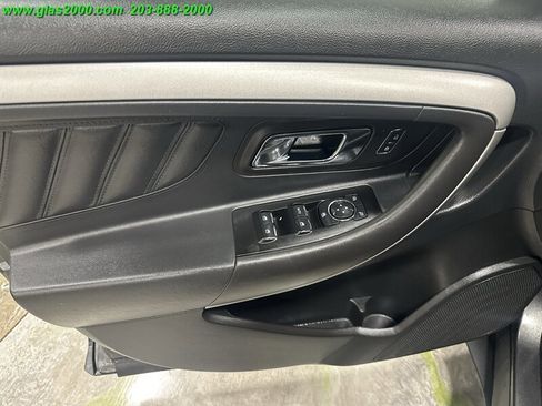 Used 2015 Ford Taurus SEL w/ Equipment Group 201A image 25