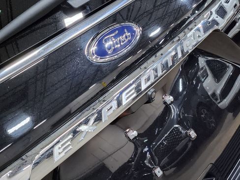 Used 2020 Ford Expedition XLT w/ Equipment Group 202A image 26