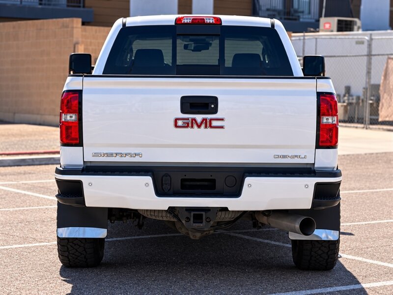 Used 2017 GMC Sierra 2500 Denali w/ Duramax Plus Package AWD/4WD image 6