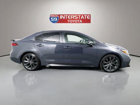 Certified 2025 Toyota Corolla XSE FWD image 8