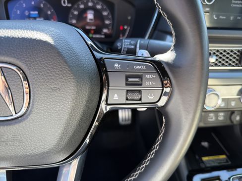 Used 2023 Acura Integra A-Spec image 11