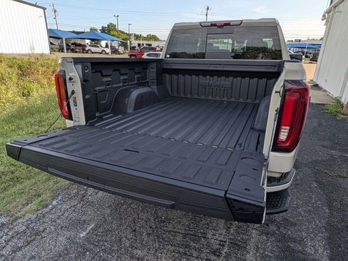 New 2026 GMC Sierra 1500 AT4 w/ AT4 Premium Package AWD/4WD image 30