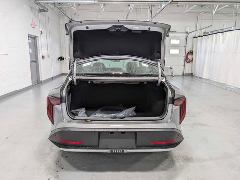 Certified 2025 Kia K4 LXS image 10