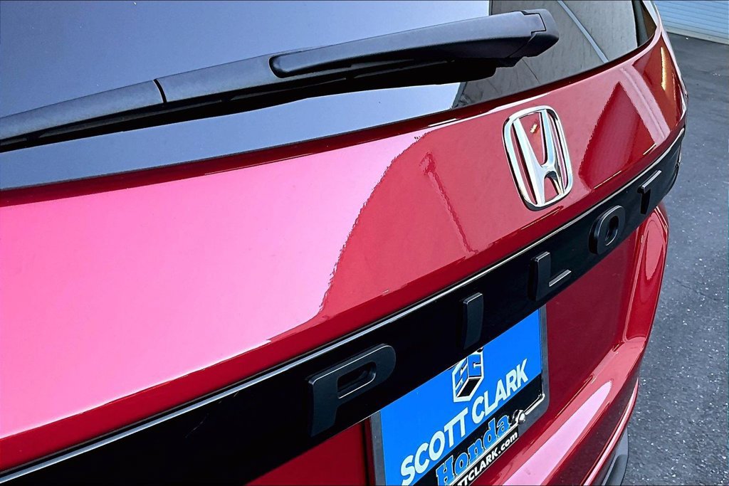 Used 2025 Honda Pilot EX-L image 25