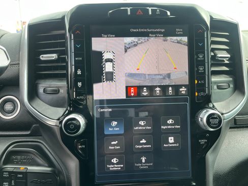 Used 2022 RAM 2500 Laramie w/ Night Edition image 29