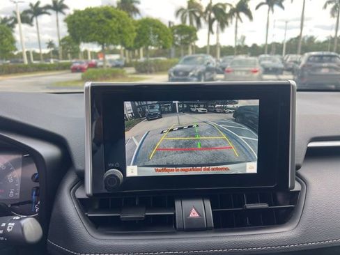 Used 2024 Toyota RAV4 LE image 31