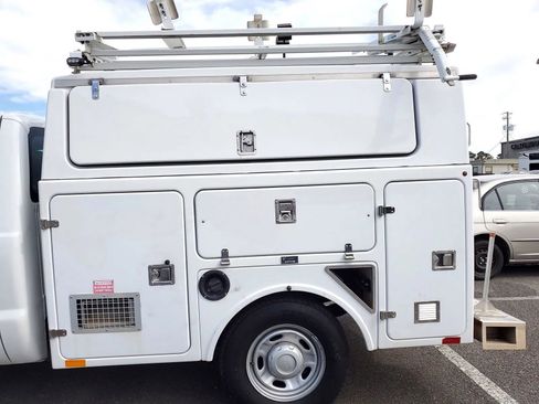 Used 2013 Ford F350 XL image 5