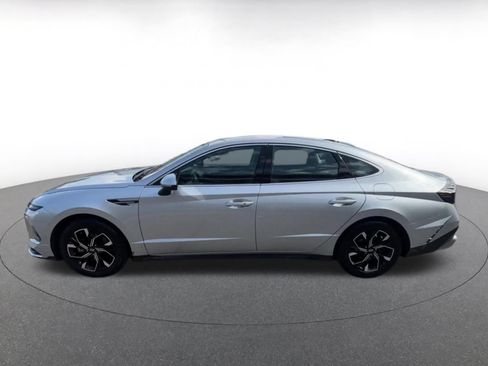 Used 2025 Hyundai Sonata SEL FWD image 8