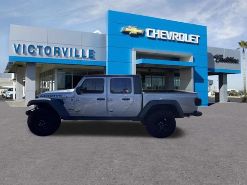 Used 2020 Jeep Gladiator Mojave AWD/4WD image 9