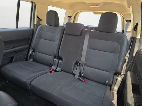 Used 2016 Ford Flex SE FWD image 13