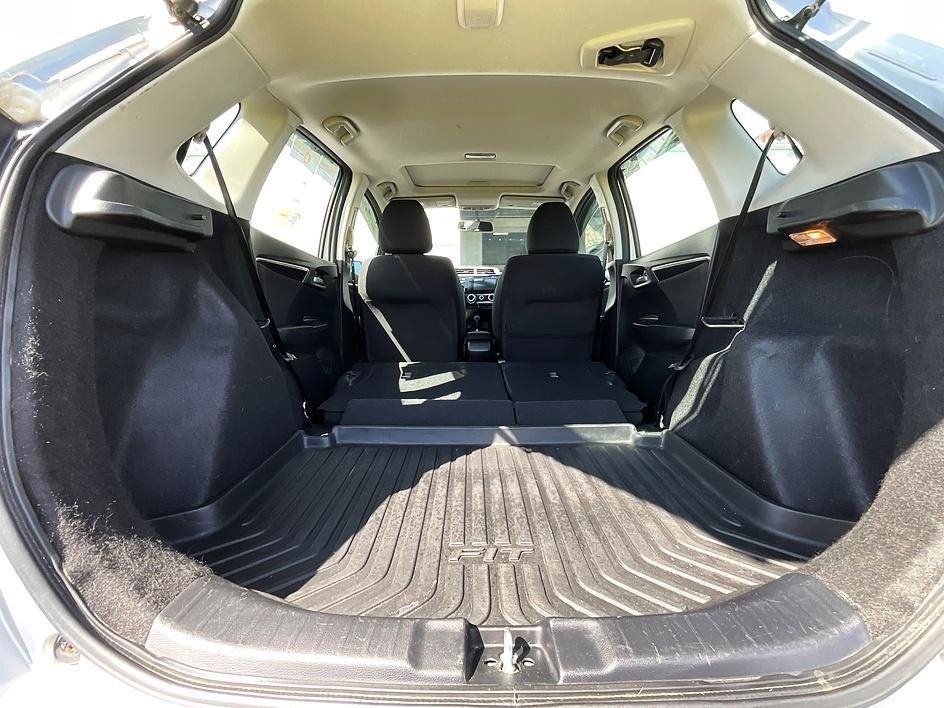 Used 2015 Honda Fit EX image 17