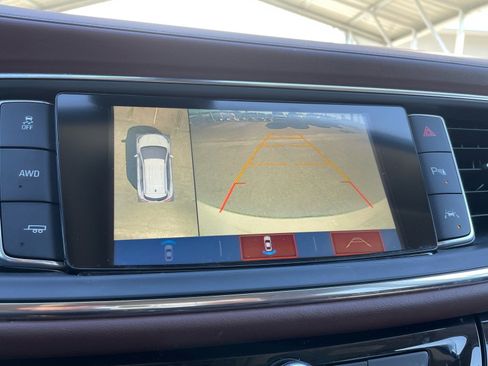 Used 2018 Buick Enclave Avenir w/ Avenir Technology Package image 13