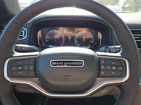 New 2026 Jeep Grand Wagoneer Limited w/ Premium Group II AWD/4WD image 21
