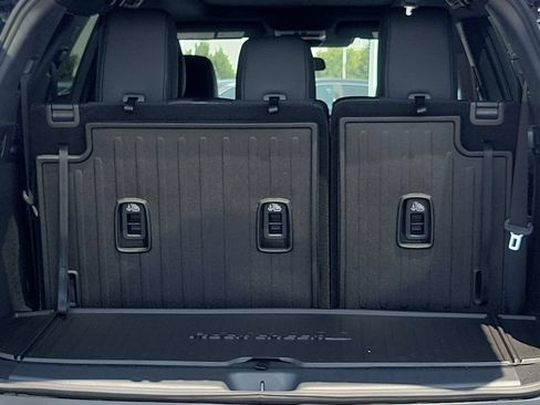 New 2026 Nissan Pathfinder Rock Creek w/ Rock Creek Premium Package AWD/4WD image 26