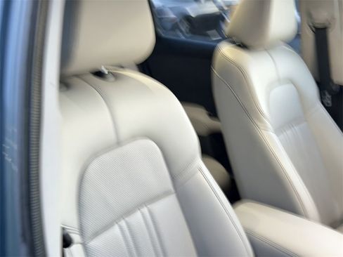 Used 2024 Honda HR-V EX-L image 11