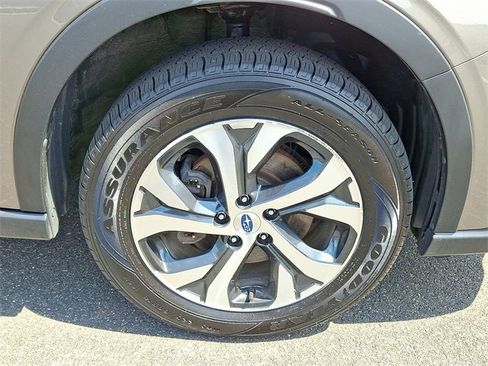 Used 2021 Subaru Outback Limited XT image 8
