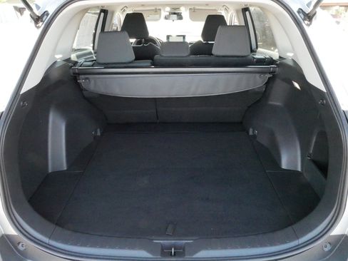 Certified 2025 Toyota RAV4 XLE AWD/4WD image 18