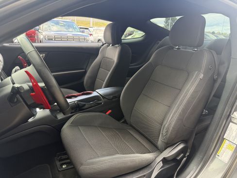 Used 2015 Ford Mustang Coupe w/ Equipment Group 051A RWD image 22