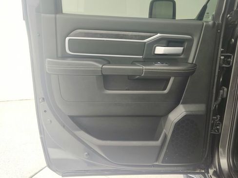 Used 2024 RAM 2500 Big Horn image 25