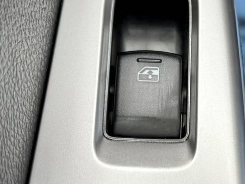Used 2016 Subaru Impreza 2.0i AWD/4WD image 26
