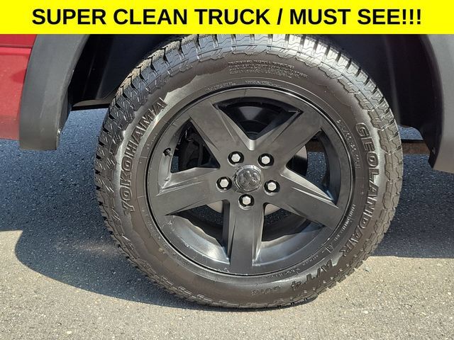 Used 2015 RAM 1500 Express AWD/4WD image 27