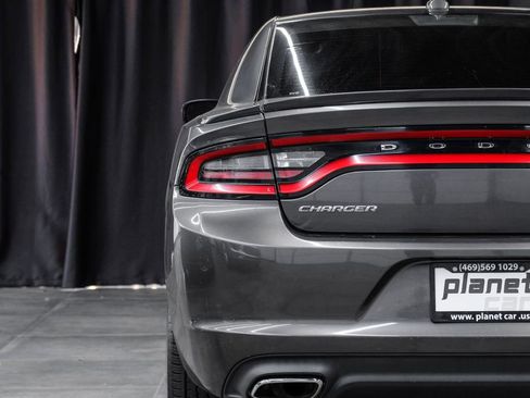 Used 2015 Dodge Charger SXT image 54