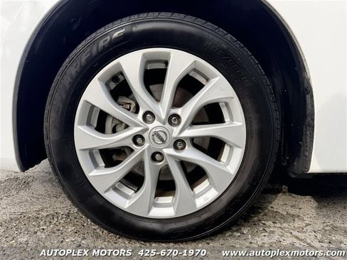 Used 2018 Nissan Sentra SV image 20