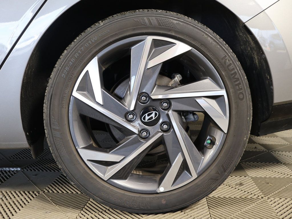 Certified 2024 Hyundai Elantra SEL w/ Convenience Package FWD image 21