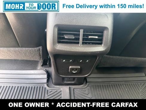 Used 2024 Chevrolet Equinox Premier FWD image 43
