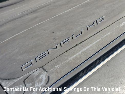 New 2026 GMC Sierra 2500 Denali w/ Denali Reserve Package AWD/4WD image 8