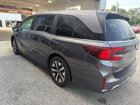 Used 2025 Honda Odyssey EX-L image 6