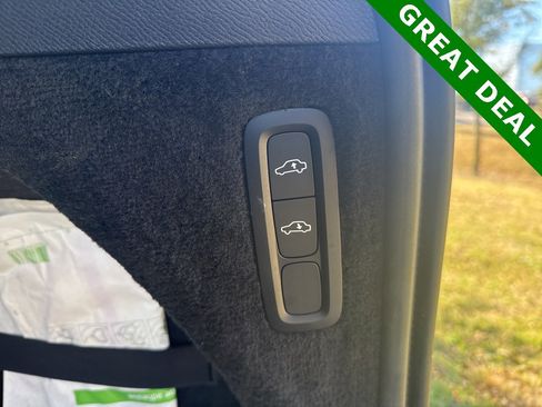 Used 2022 Volvo XC90 T6 Inscription w/ Advanced Package image 9