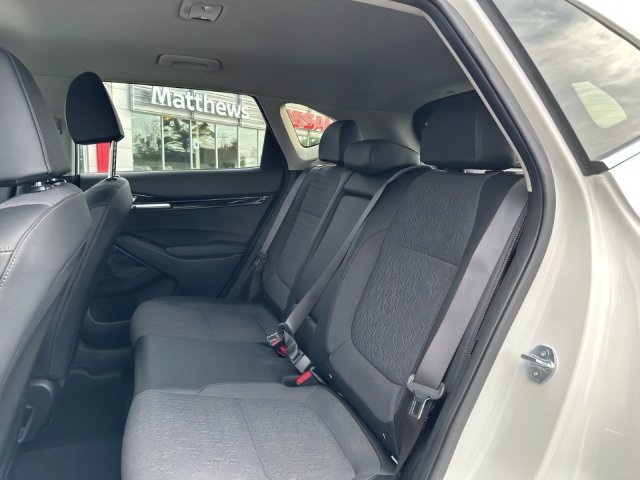 Used 2024 Kia Seltos S AWD/4WD image 19