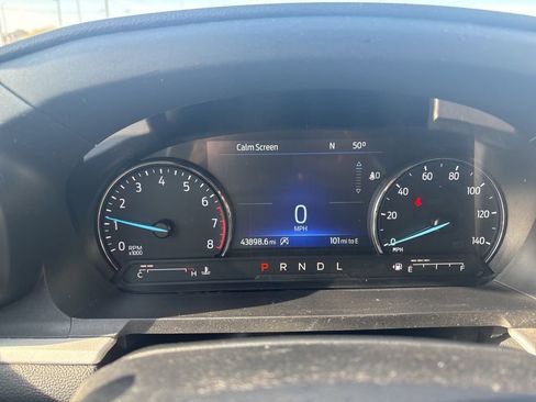 Used 2021 Ford Explorer XLT image 18