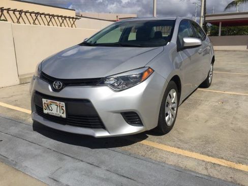 Used 2015 Toyota Corolla image 2