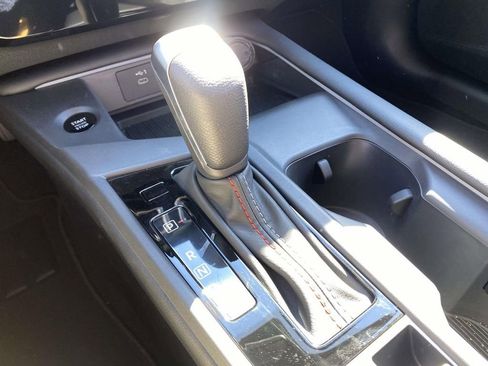 New 2026 Nissan Sentra SR w/ Floor Mat Package image 30