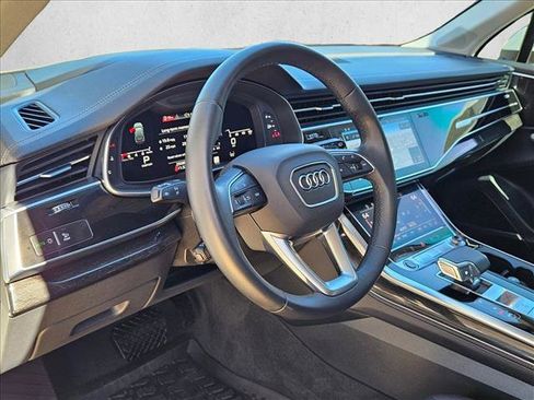Used 2023 Audi Q7 3.0T Prestige w/ Prestige Package image 10