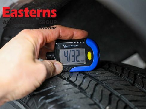 Used 2022 GMC Terrain SLE image 29