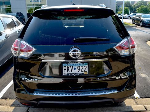 Used 2015 Nissan Rogue SL w/ SL Premium Package AWD/4WD image 6