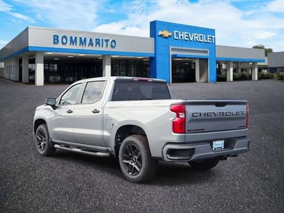 New 2026 Chevrolet Silverado 1500 Custom w/ Turbomax Blackout Package