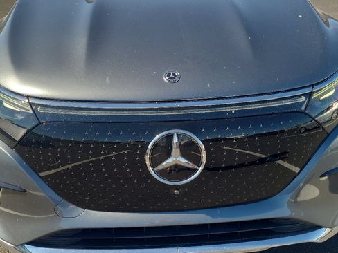 Certified 2023 Mercedes-Benz EQS 450+ SUV image 3