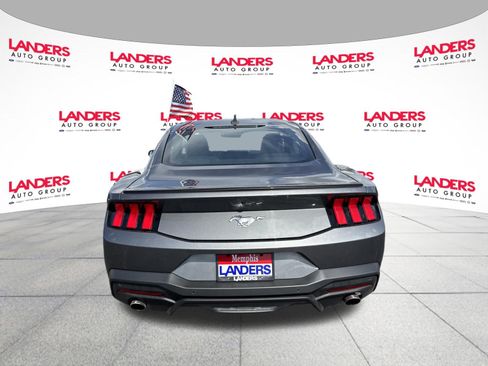Used 2025 Ford Mustang Premium RWD image 4