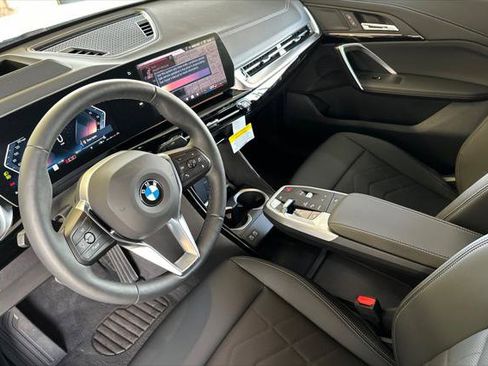 New 2026 BMW X2 xDrive28i w/ Technology Package image 9