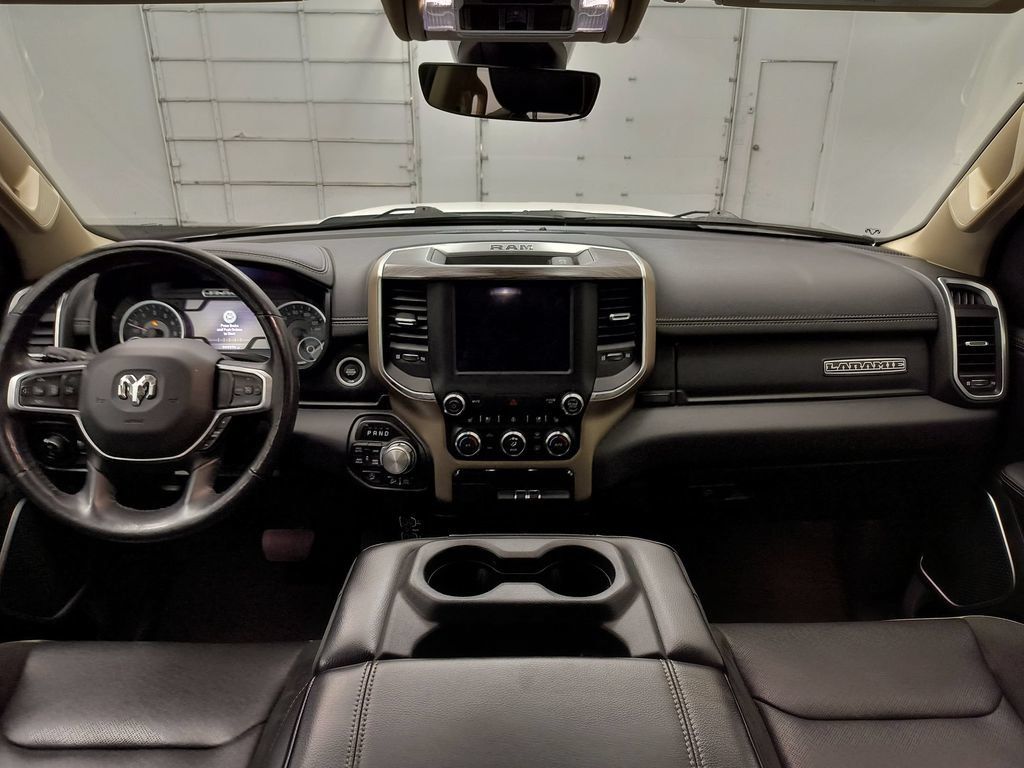 Used 2020 RAM 1500 Laramie w/ Off Road Group AWD/4WD image 13